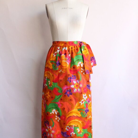 Vintage 1960s Skirt, Beverly Vogue Wrap Maxi Skirt, Tiki Flower Power - Picture 2 of 10